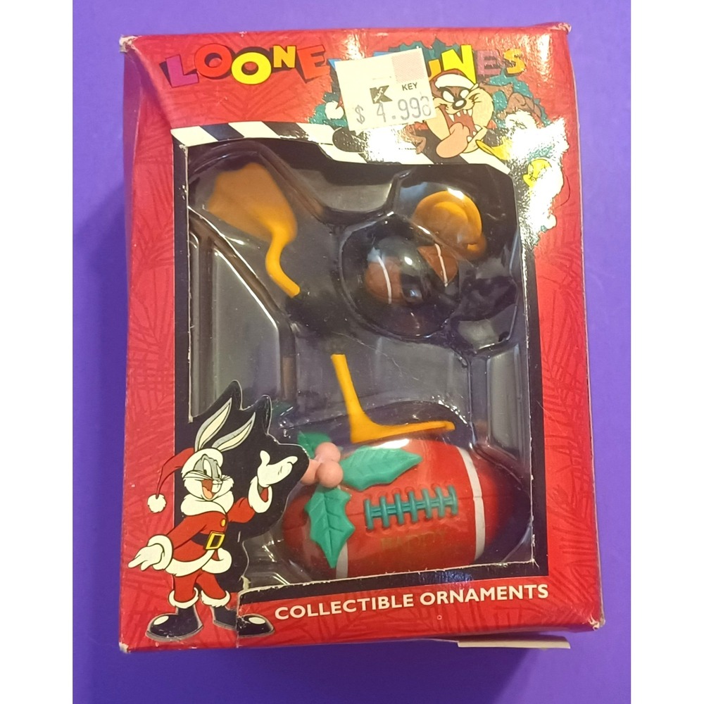 NOS Vintage 1996 Matrix Looney Tunes Daffy Duck Football Christmas Ornament